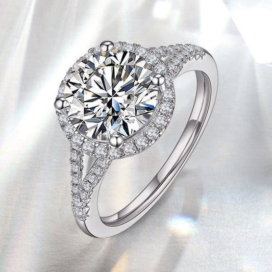Bague de mariage ronde de luxe en argent avec incrustations