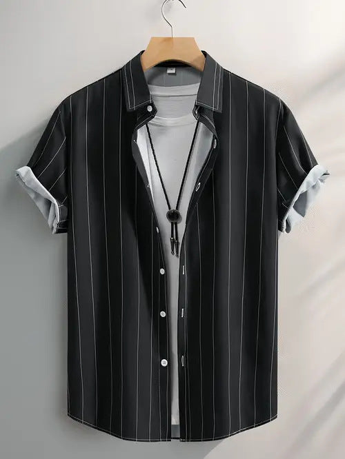 Camisa de cuello alto de manga corta con rayas de tendencia de moda de verano para hombre